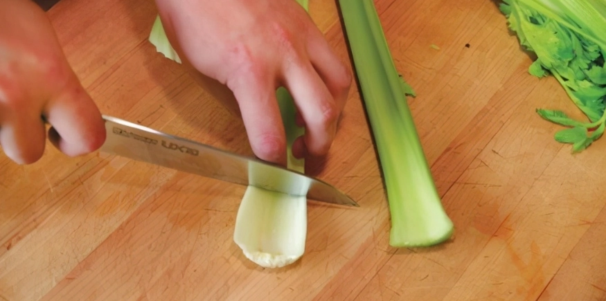 西洋芹保存技巧