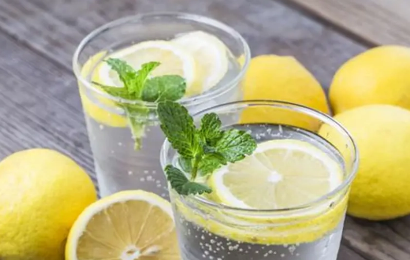 檸檬水排毒副作用
