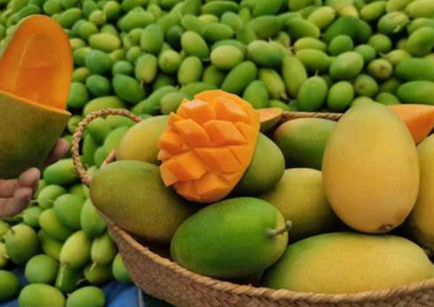 芒果跟螃蟹可以一起吃嗎