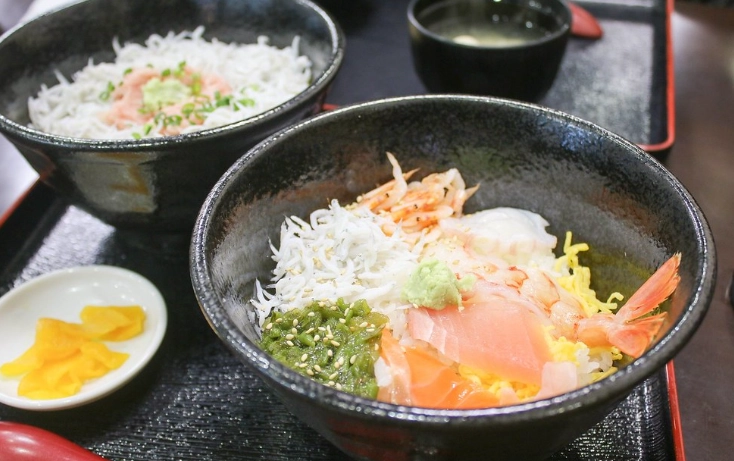 吻仔魚丼飯做法 吻仔魚丼飯做法
