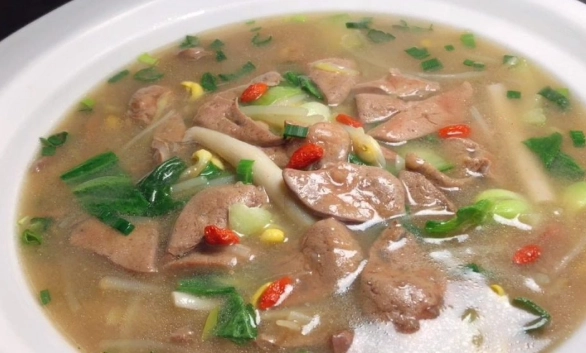 狗吃豬肝 狗吃豬肝