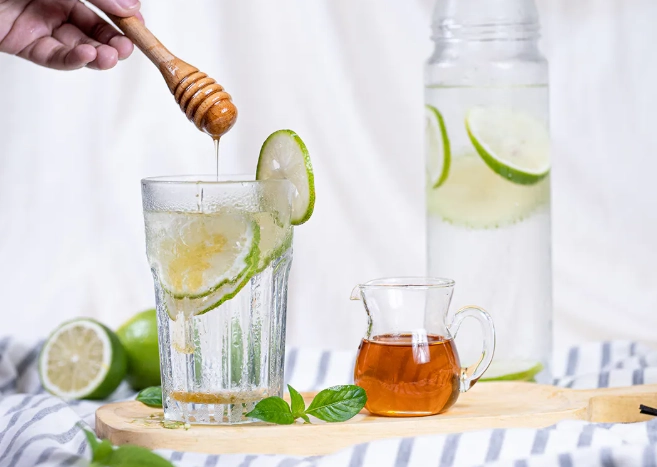 胃痛可以喝蜂蜜檸檬水嗎