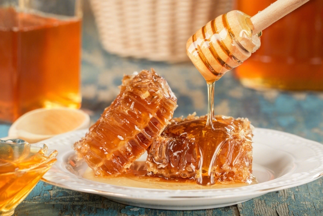 胃脹氣喝蜂蜜水