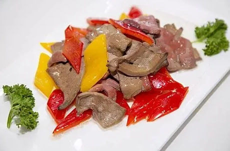 豬肝紫 室內設計