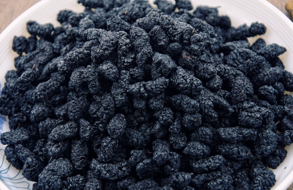 桑椹干健康風險 桑椹干健康風險