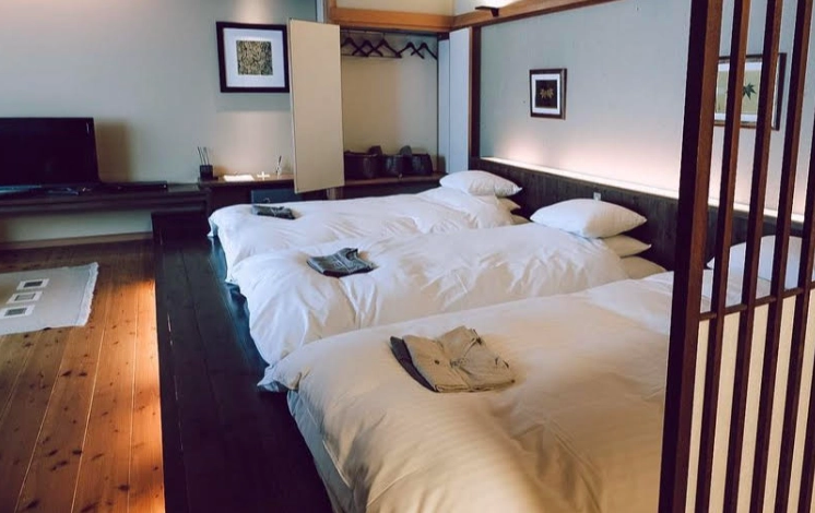 清境农场白马村