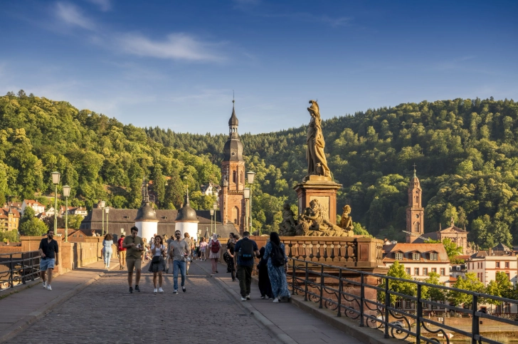 豪華河輪行程 豪華河輪行程