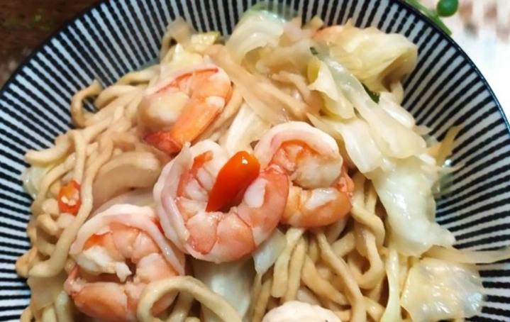 鍋燒意麵湯頭做法