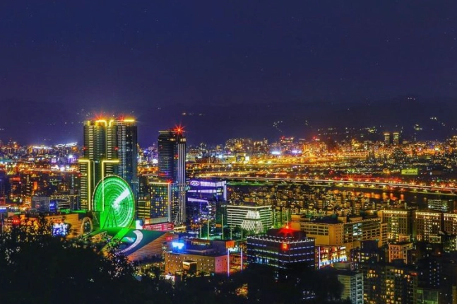 新北開車夜景 新北開車夜景