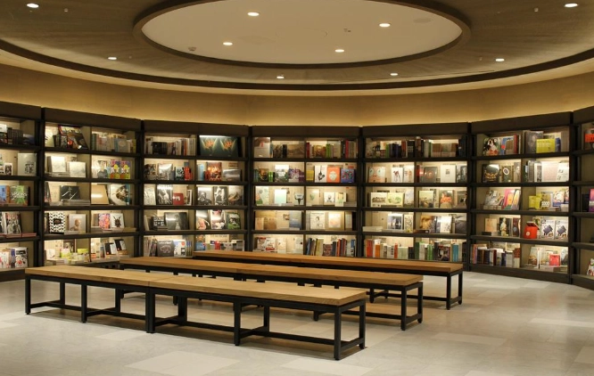 24小時書局 台中 24小時書局 台中