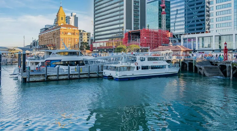 奧克蘭港交通 奧克蘭港交通