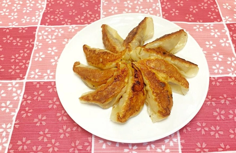 煎餃子煮法全攻略：零失敗技巧與常見錯誤解析