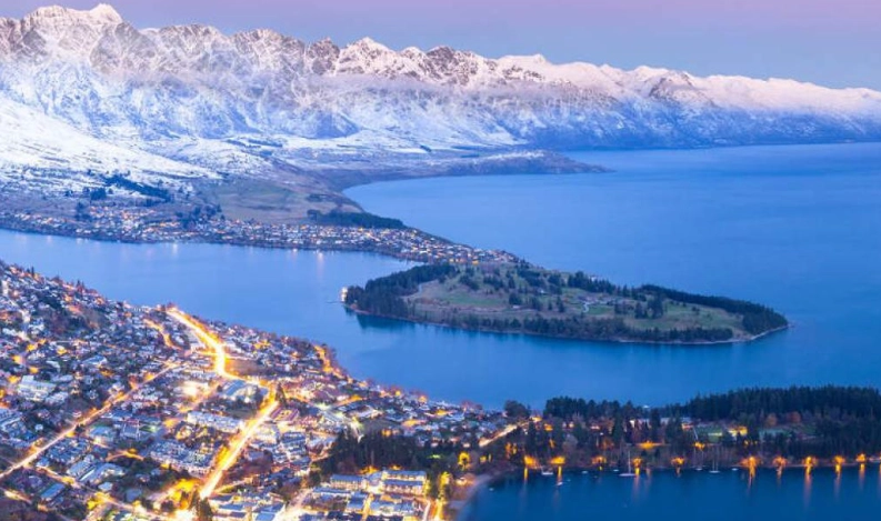 皇后鎮自助旅行全攻略：從行程規劃到預算控制一次搞懂