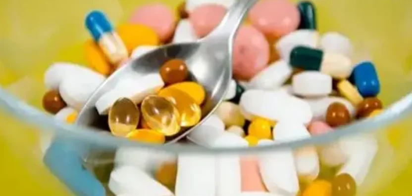 鐵不能跟什麼保健食品一起吃