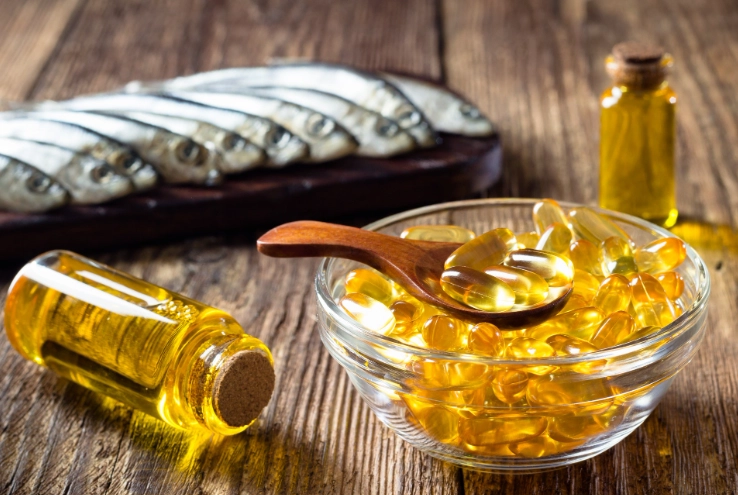 魚油一次吃幾顆才有效？專家教你精算劑量，避免副作用