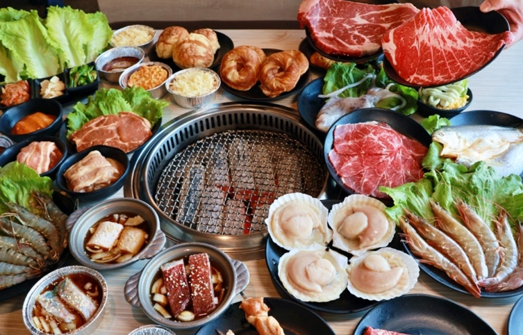 台中宵夜燒烤吃到飽推薦：深夜食堂平價高CP值燒肉店精選