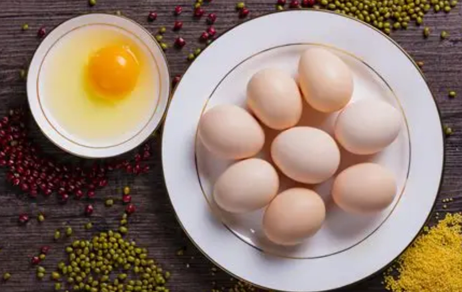 胃食道逆流可以吃蛋嗎？完整解析蛋類對逆流的影響與飲食建議