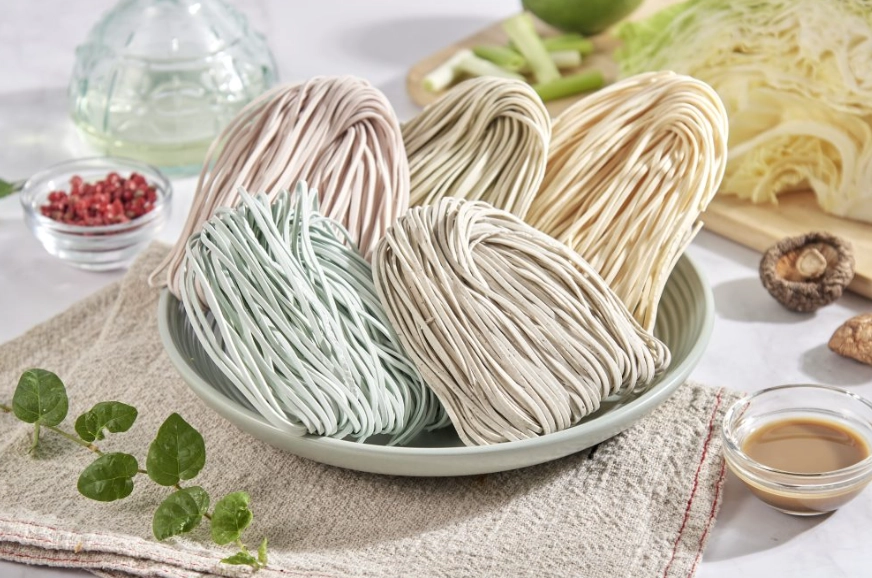 關廟麵配什麼？10種湯頭與配料絕配推薦，煮出Q彈好滋味