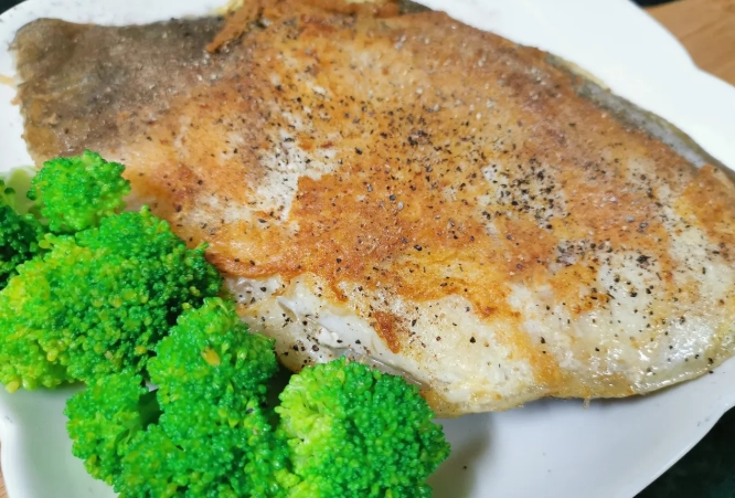 煎鱈魚用什麼粉