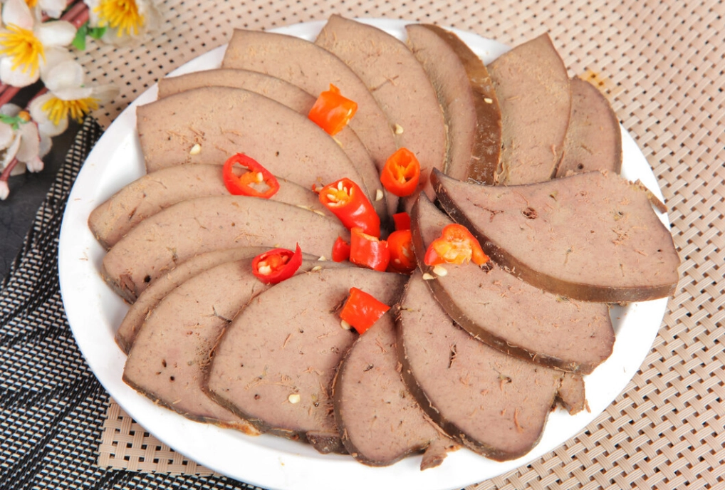 豬肝泡熟終極指南：掌握關鍵技巧做出嫩滑不老的完美豬肝