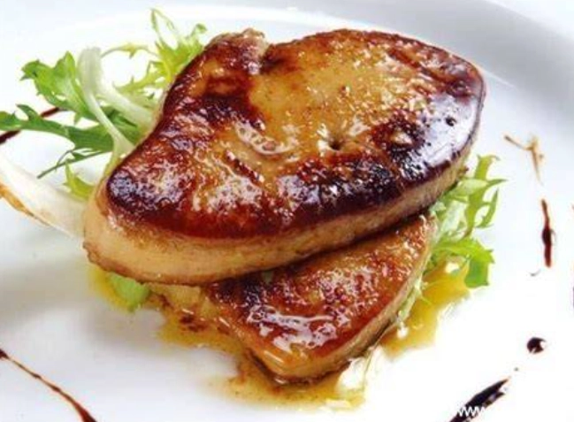 鵝肝怎麼吃？10種創意吃法與經典料理完整指南