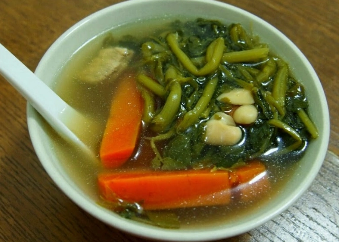 西洋菜紅蘿蔔粟米湯 食譜