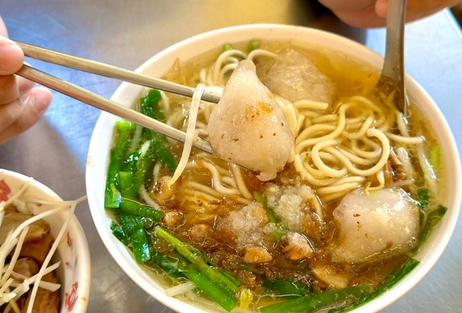 西屯路必吃 西屯路必吃