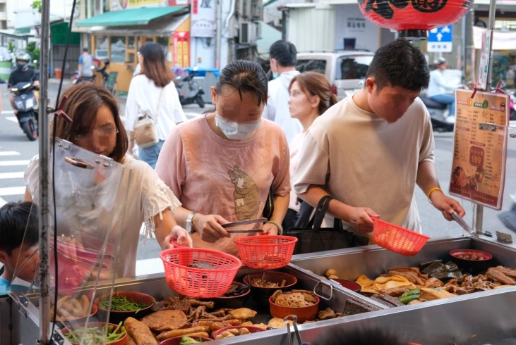 忠孝夜市美食
