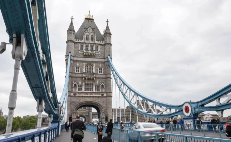 倫敦鐵橋垮下來童謠