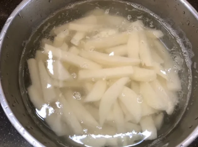 馬鈴薯泡水多久