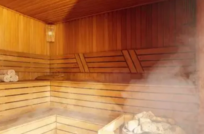 桑拿壞處全解析：避開健康風險的專家指南