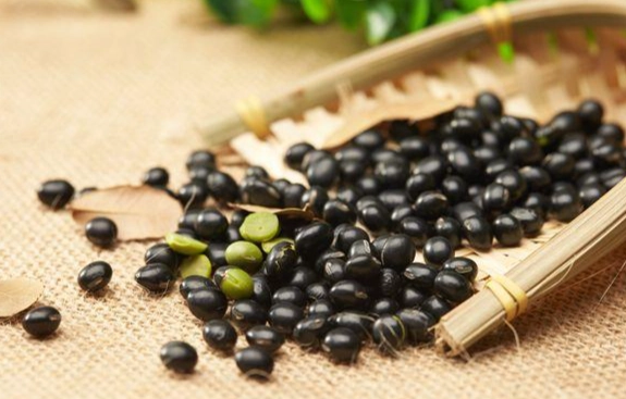 黑豆鉀含量