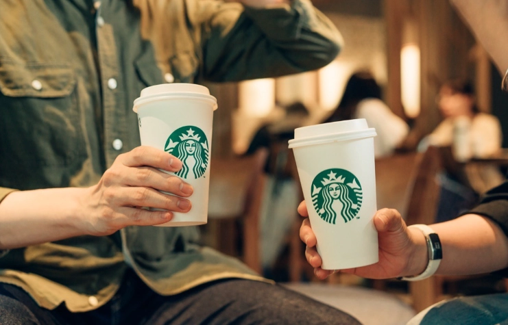 星巴克經營策略解析：從在地化到數位轉型的成功關鍵